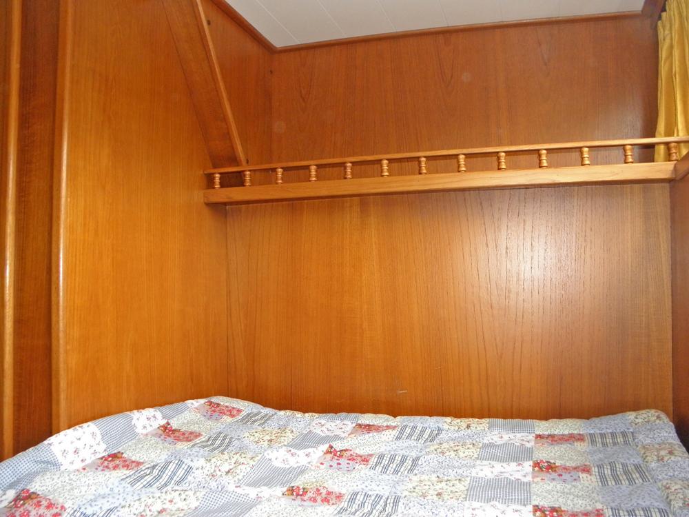 Aft cabin, Accommodation